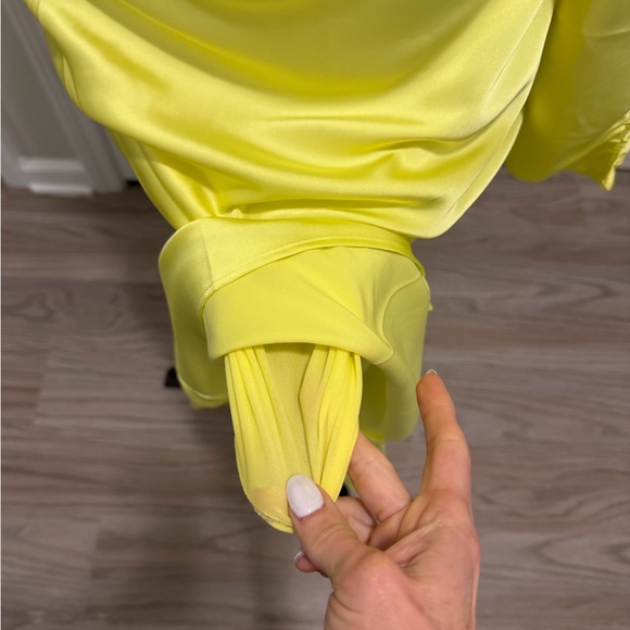 Express Vibrant Yellow Long Sleeve Dress - Picture 7 of 7